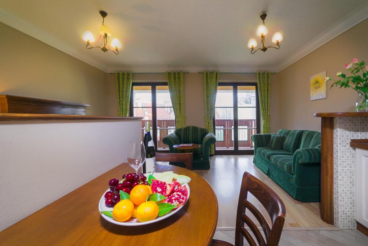 Apartamenty Portowe Mikołajki Luaran gambar