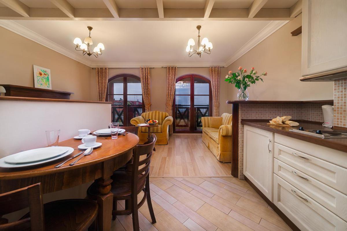 Apartamenty Portowe Mikołajki Luaran gambar